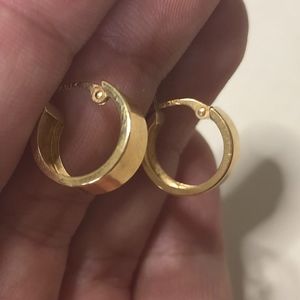Small Gold hoop Earrings